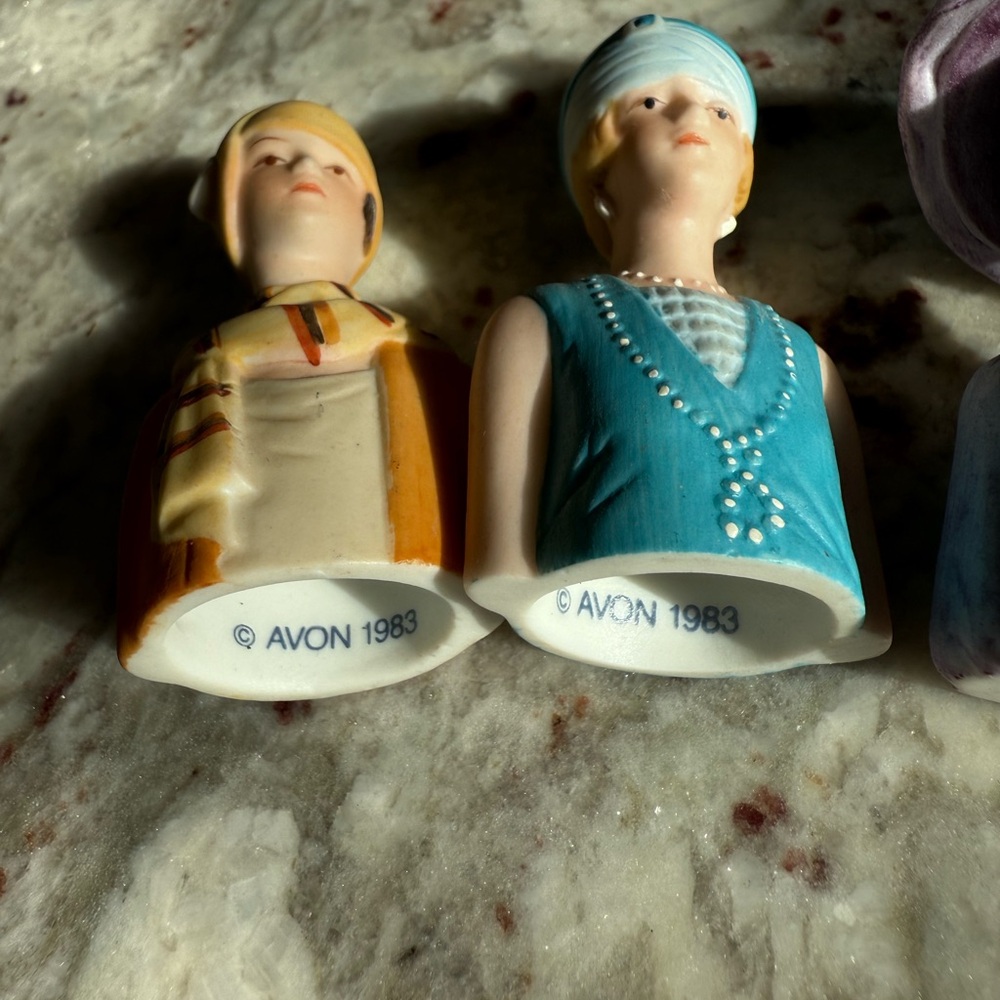 Avon Victorian Lady Thimbles - Picture 5 of 11